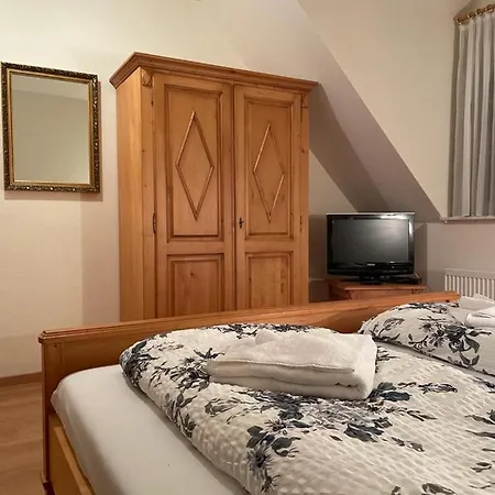 Hotel Und Restaurant Gruener Hahn Elsenfeld